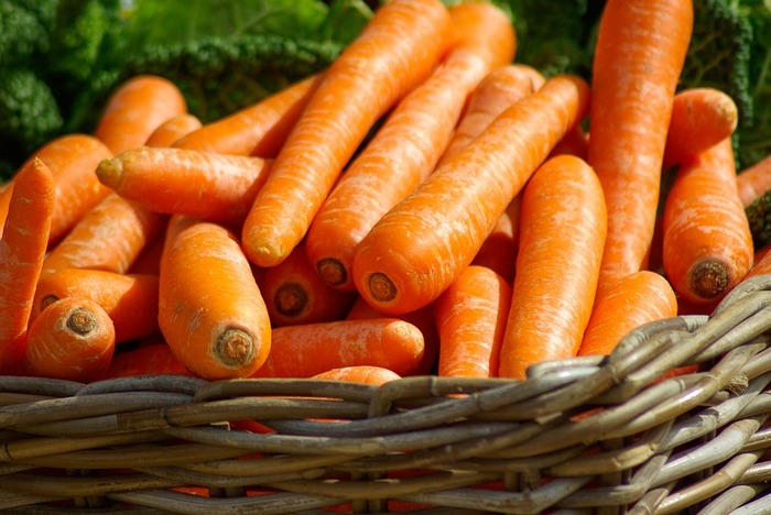 морковь польза, польза моркови, морковь витамины